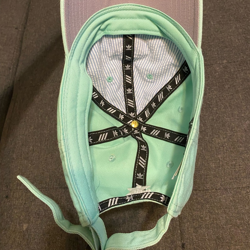 Adidas Cap - Picture 4 of 7